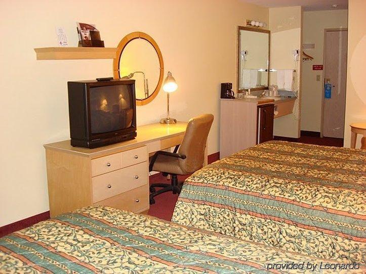 Clackamas Inn And Suites Cameră foto
